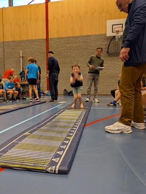 6DDB75194DC7457B86857B23867ED576